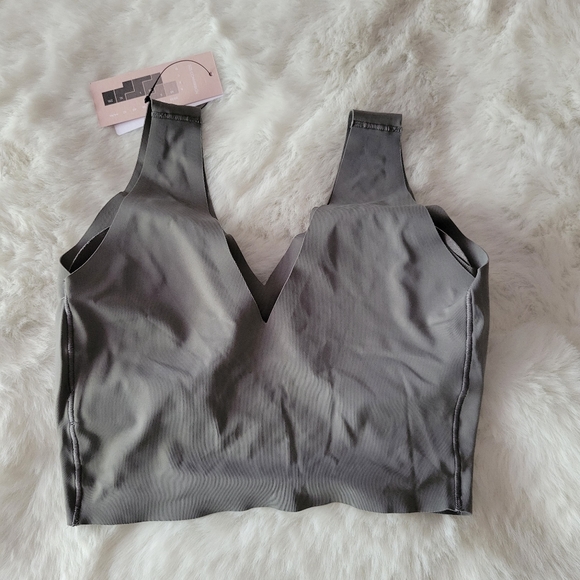 🌻CALVIN KLEIN BRAND NEW BRALETTE SIZE S - Picture 4 of 5